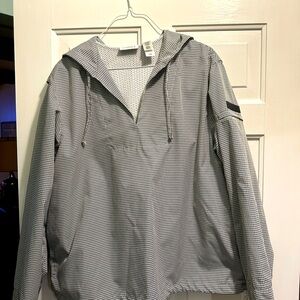 Women’s golf jacket. Liz Golf. Sz Large Black and white check.